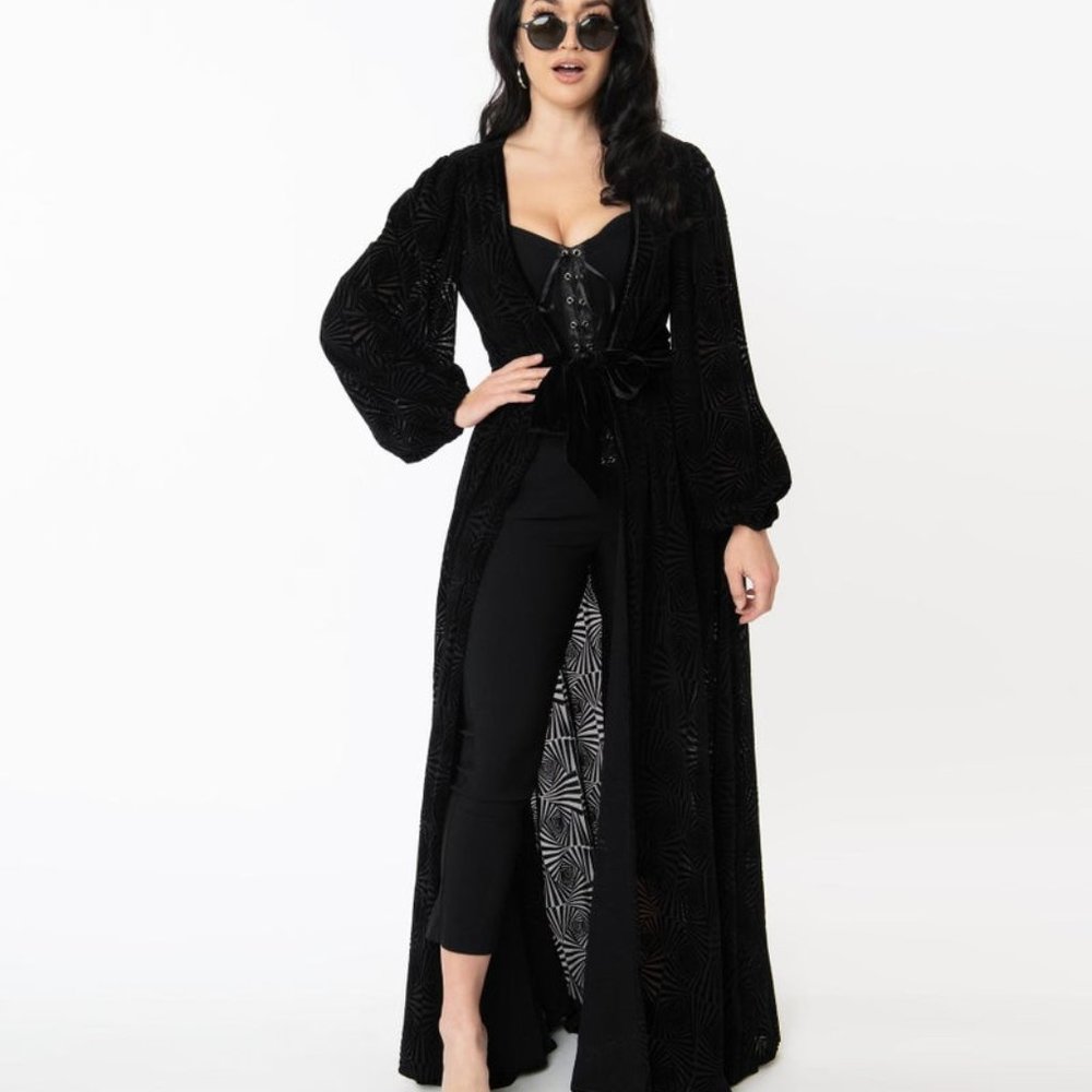 Black Art Deco Vintage Glam Devore Velvet Hollywood Duster by Unique Vintage